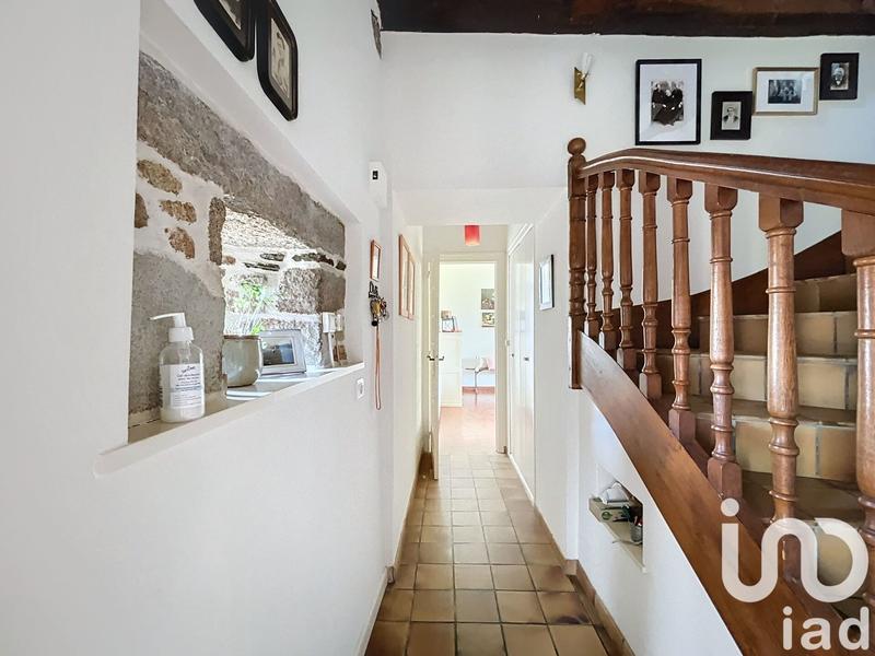 Maison - 541 m² - 6 pièces