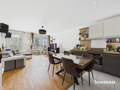 Appartement - 82 m² - 4 pièces