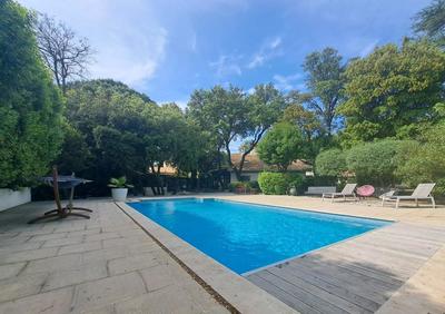 Maison ancienne - 276 m² - 6 pièces