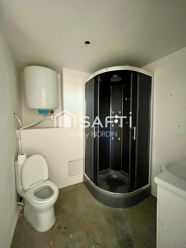 Maison - 225 m² - 7 pièces