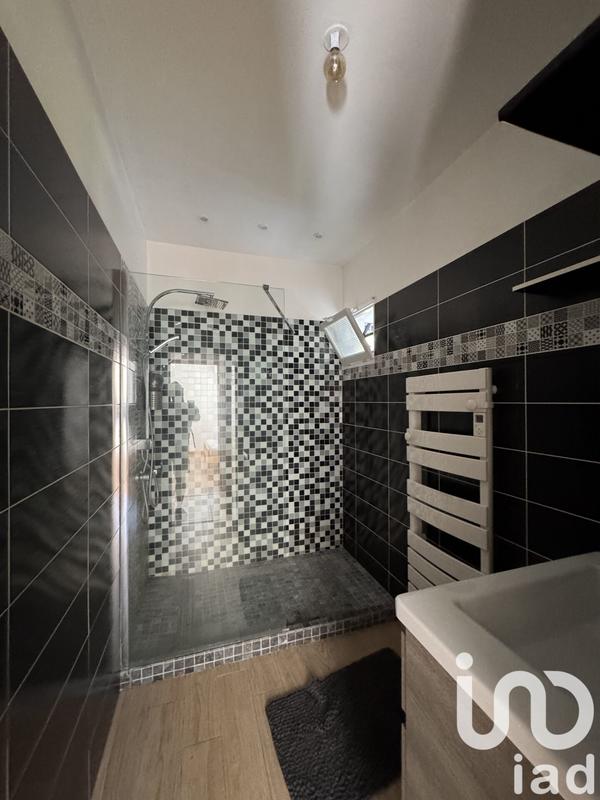 Maison - 122 m² - 7 pièces