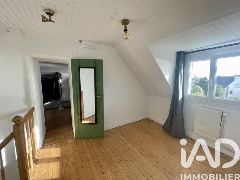 Maison de ville - 111 m² - 8 pièces