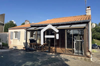 Maison - 110 m² - 6 pièces