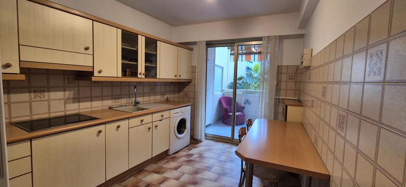 Appartement - 81 m² - 3 pièces