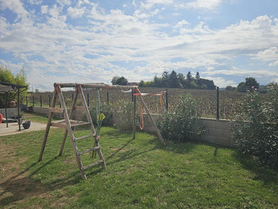 Maison - 90 m² - 5 pièces