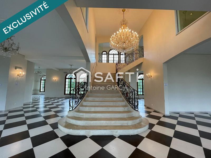 Château - 850 m² - 20 pièces