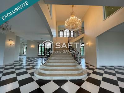 Château - 850 m² - 20 pièces