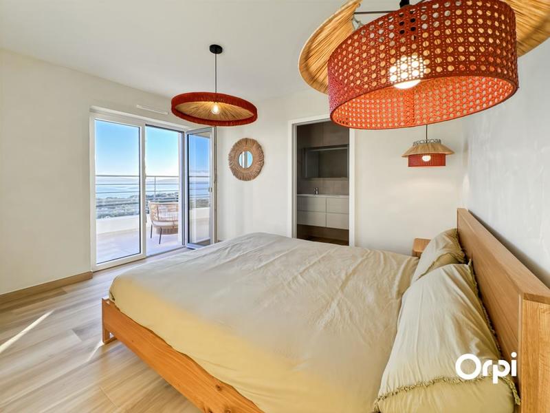 Villa - 230 m² - 6 pièces