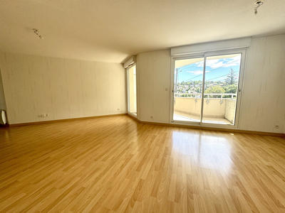 Appartement - 89 m² - 4 pièces