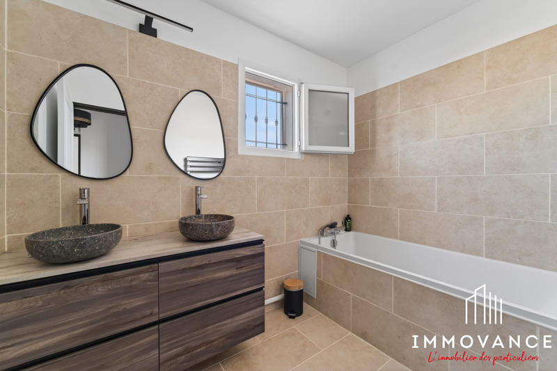 Maison - 107 m² - 5 pièces