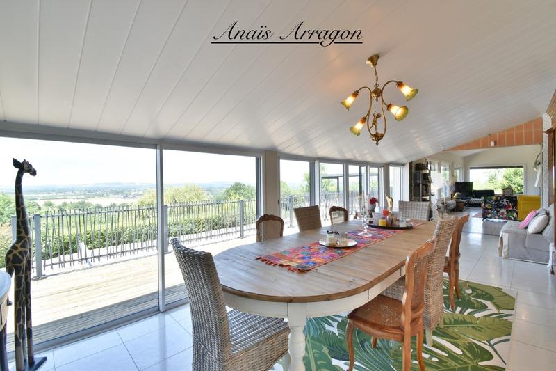 Maison d'architecte - 191 m² - 5 pièces