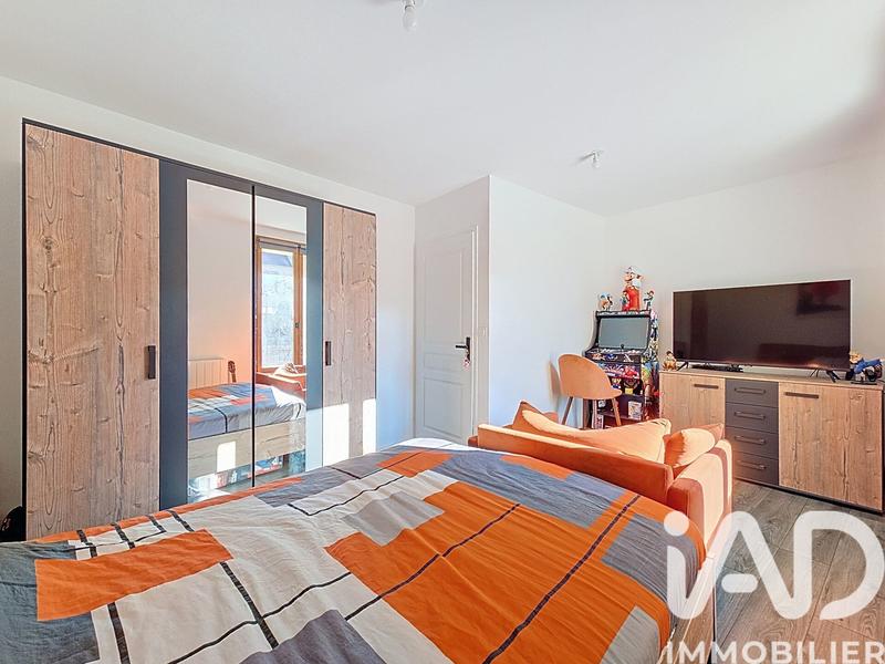 Maison - 94 m² - 5 pièces