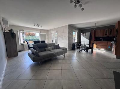 Maison - 114 m² - 6 pièces