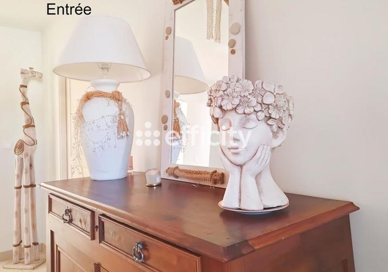 Maison - 203 m² - 6 pièces