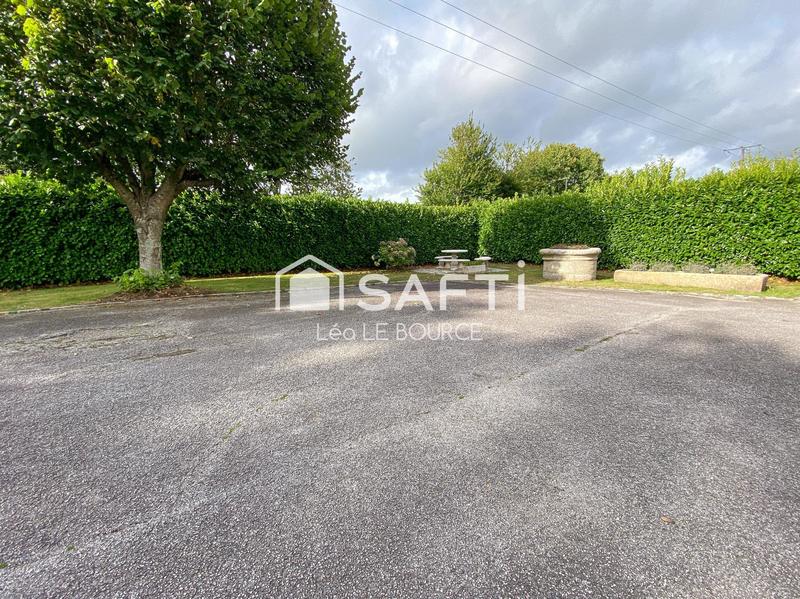 Maison - 223 m² - 8 pièces