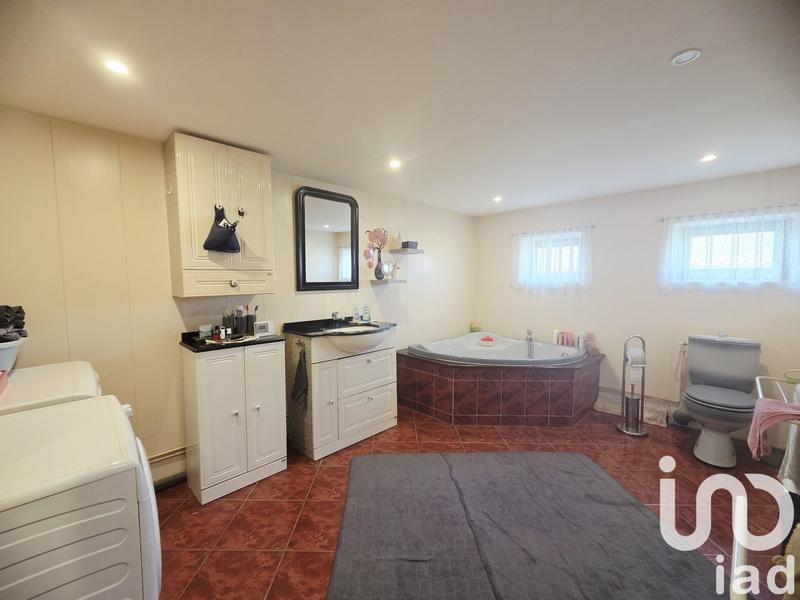 Maison - 111 m² - 5 pièces