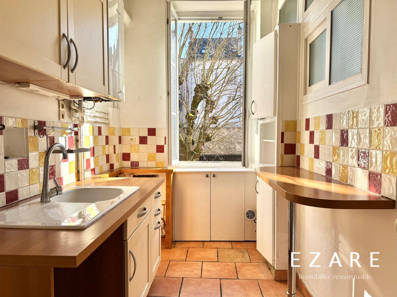 Appartement - 93 m² - 5 pièces