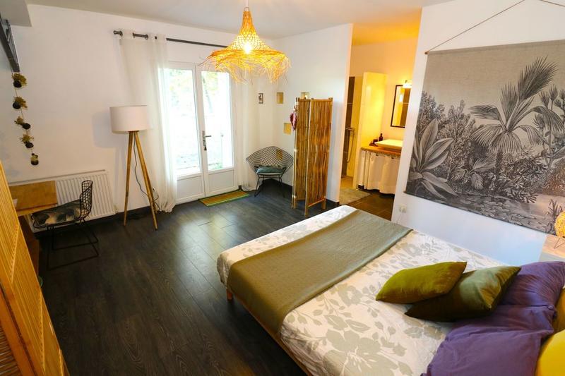 Propriété - 265 m² - 10 pièces