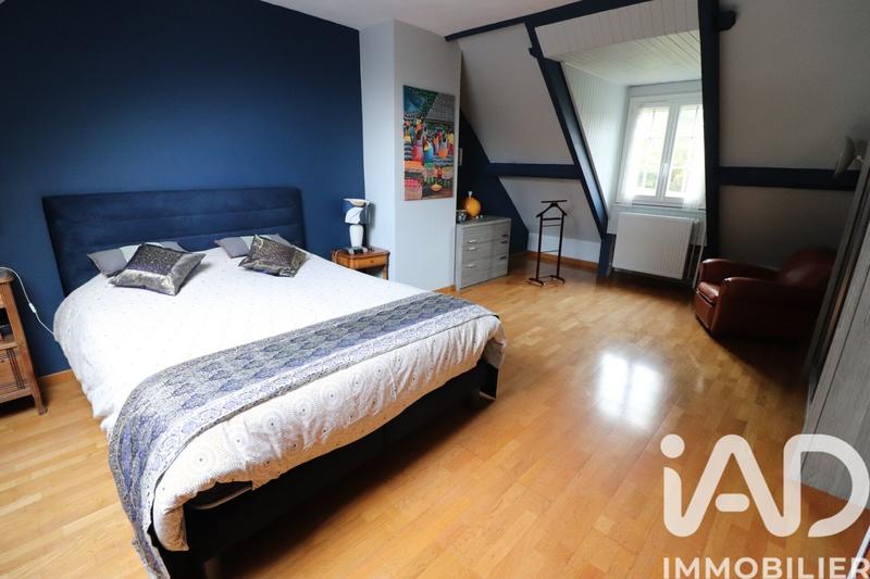 Maison - 137 m² - 7 pièces