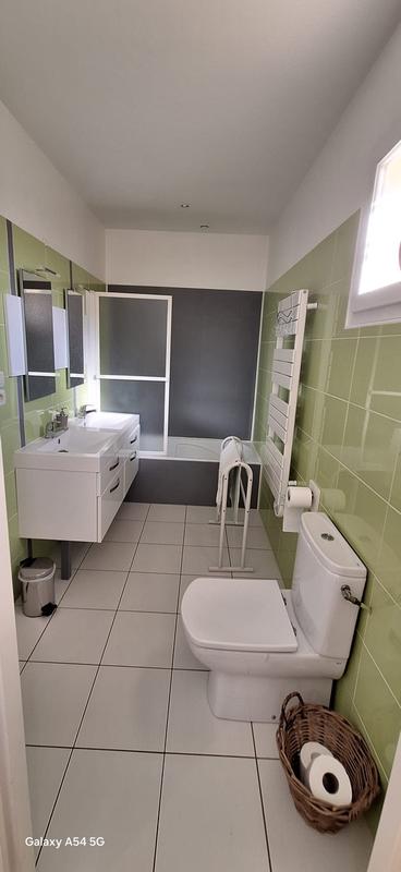 Villa - 174 m² - 8 pièces