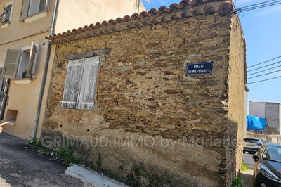 Grange - 50 m² - 2 pièces