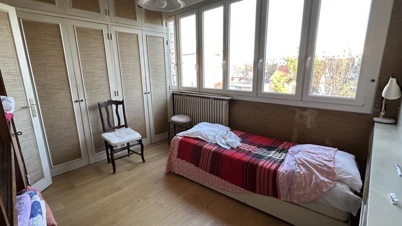 Appartement - 120 m² - 5 pièces