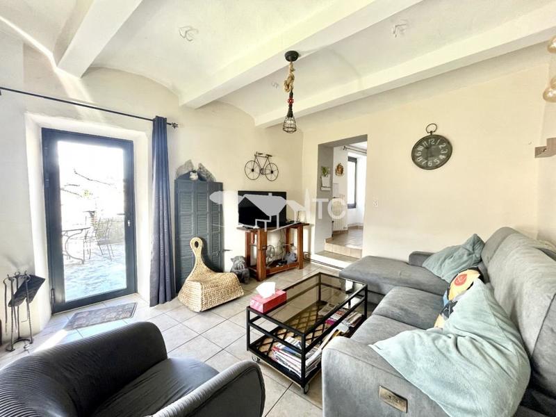 Maison en pierre - 163 m² - 4 pièces