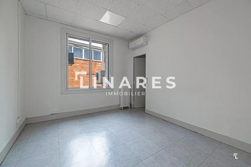 Bureau - 200 m² - 11 pièces