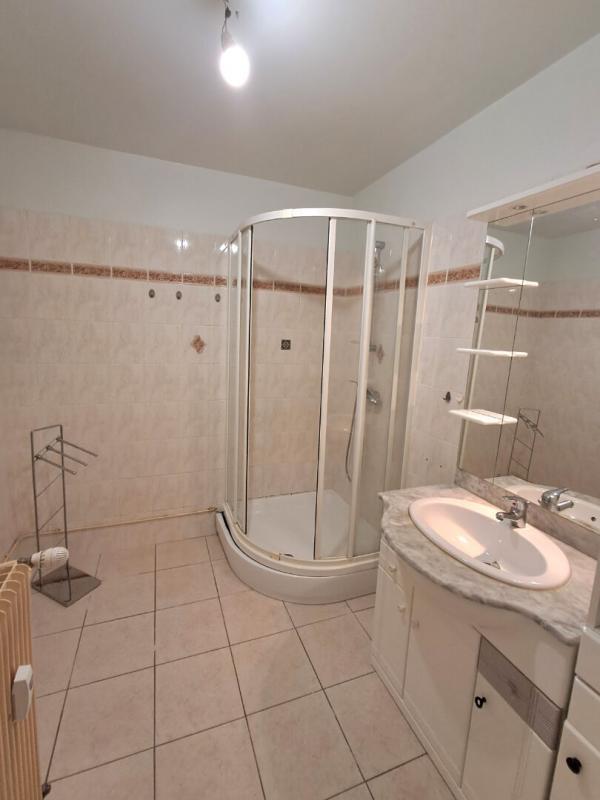 Appartement - 77 m² - 4 pièces