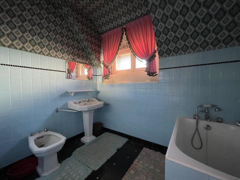 Maison de village - 212 m² - 8 pièces