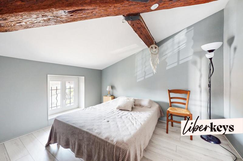 Appartement - 105 m² - 4 pièces