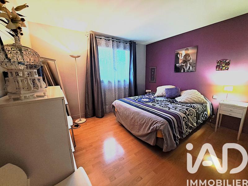 Maison - 182 m² - 8 pièces