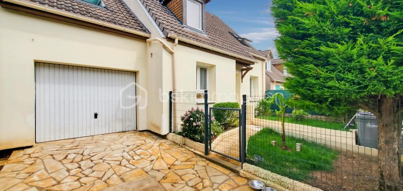 Maison - 108 m² - 7 pièces