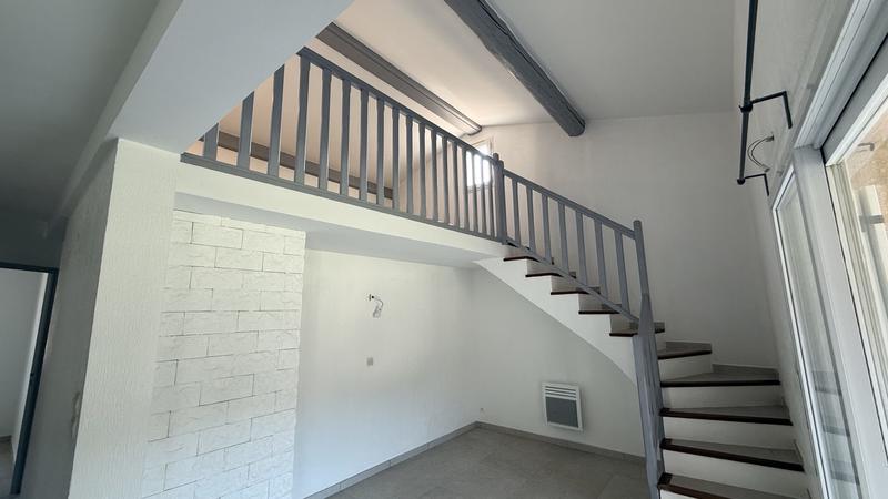 Appartement - 75 m² - 3 pièces