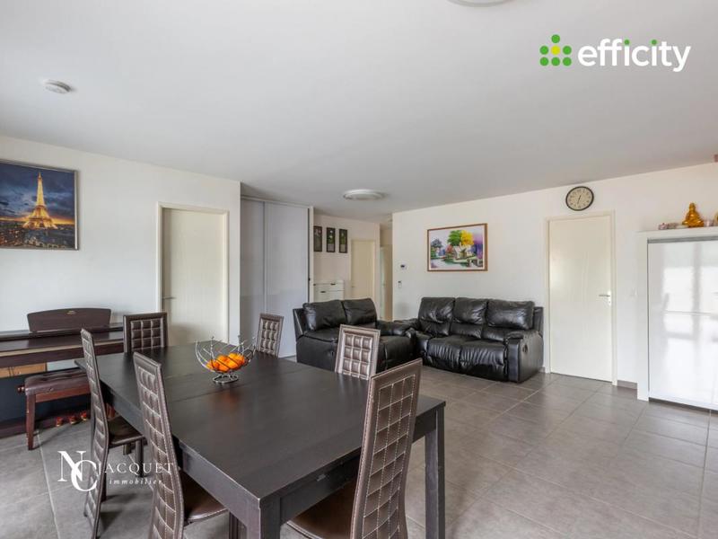 Villa - 98 m² - 5 pièces