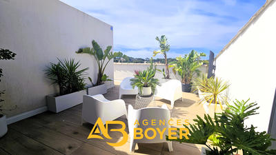 Appartement - 125 m² - 5 pièces