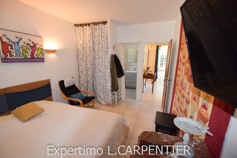 Villa - 180 m² - 6 pièces