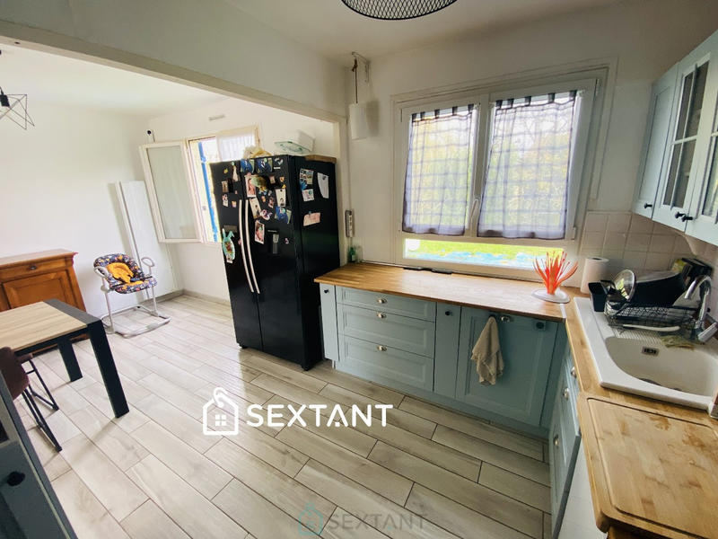 Maison - 81 m² - 5 pièces