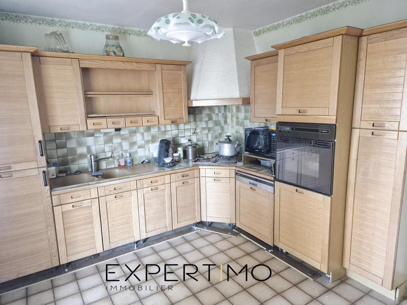 Maison - 93 m² - 4 pièces