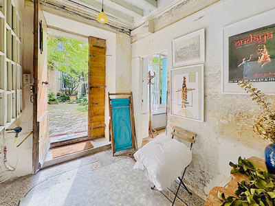 Maison - 250 m² - 9 pièces