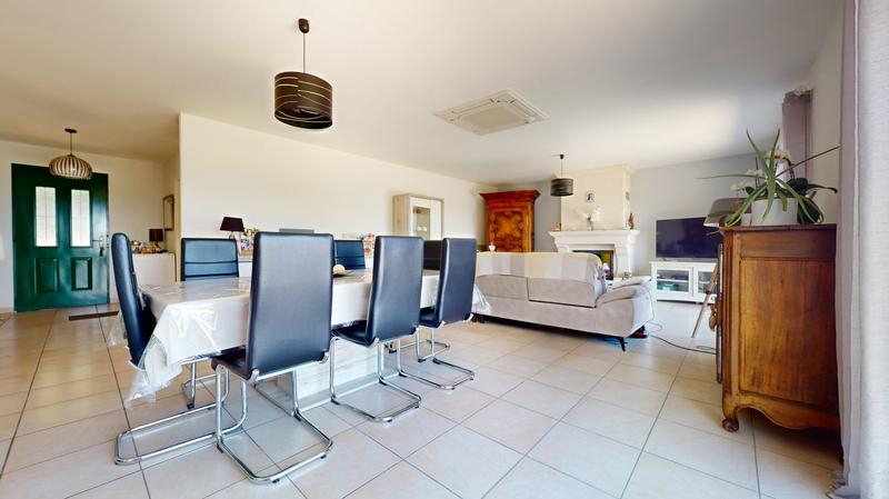 Maison traditionnelle - 127 m² - 4 pièces