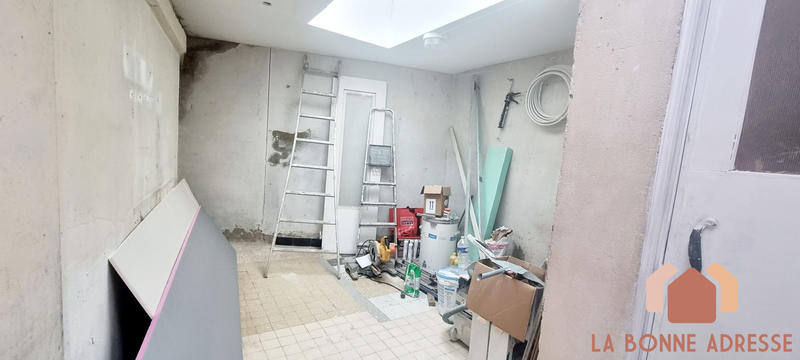 Maison - 90 m² - 5 pièces