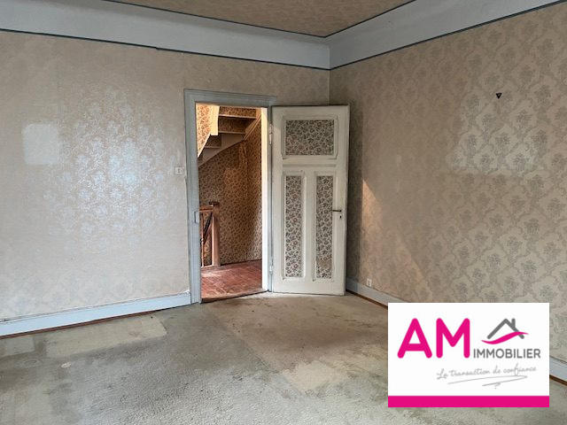 Maison - 128 m² - 7 pièces