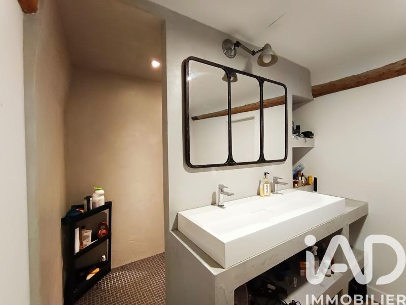 Maison - 342 m² - 10 pièces