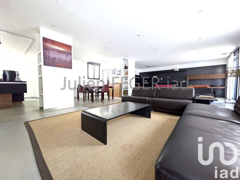 Maison - 168 m² - 6 pièces