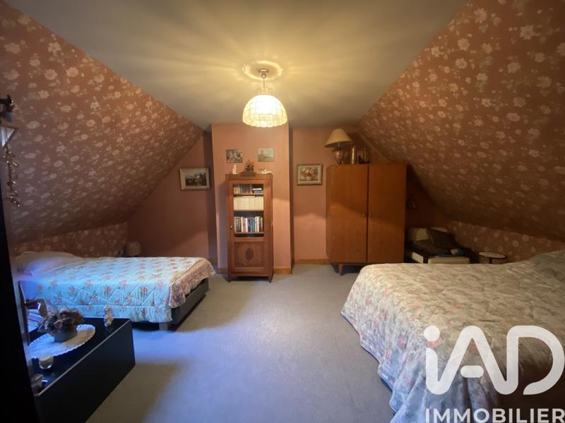 Maison - 104 m² - 7 pièces