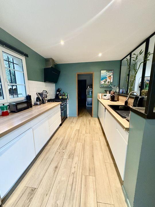 Villa - 225 m² - 7 pièces