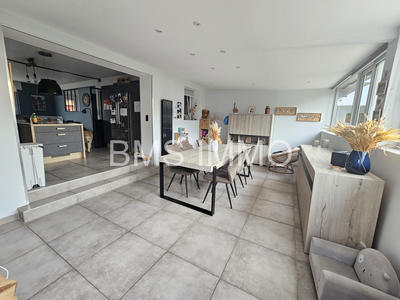 Maison - 119 m² - 4 pièces