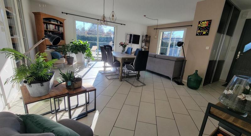 Maison - 105 m² - 5 pièces