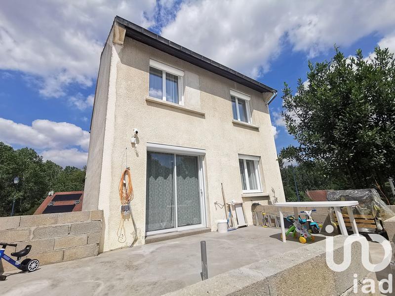 Maison - 76 m² - 5 pièces